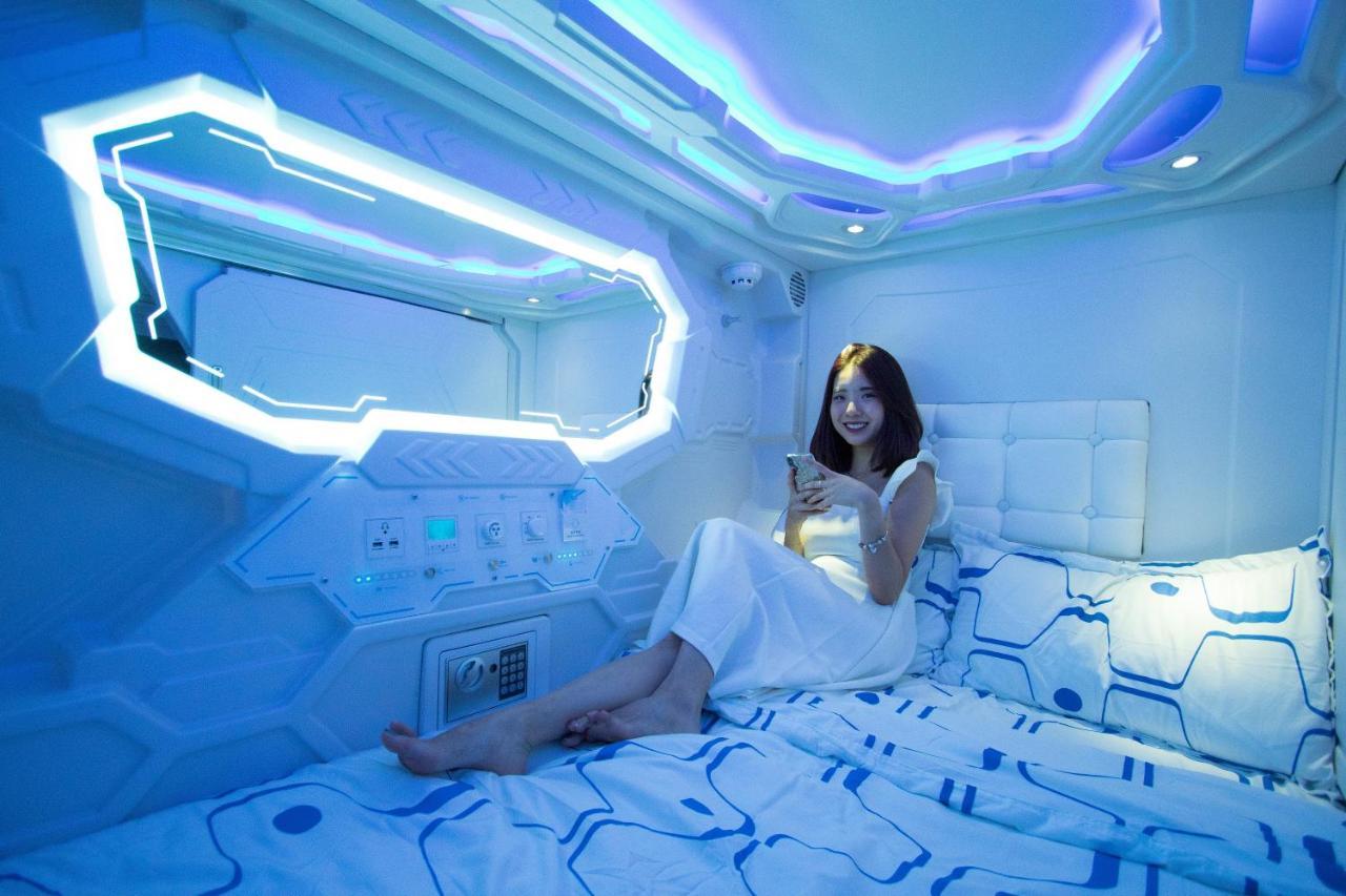 Jc スペース カプセル ホテル クア エクステリア 写真